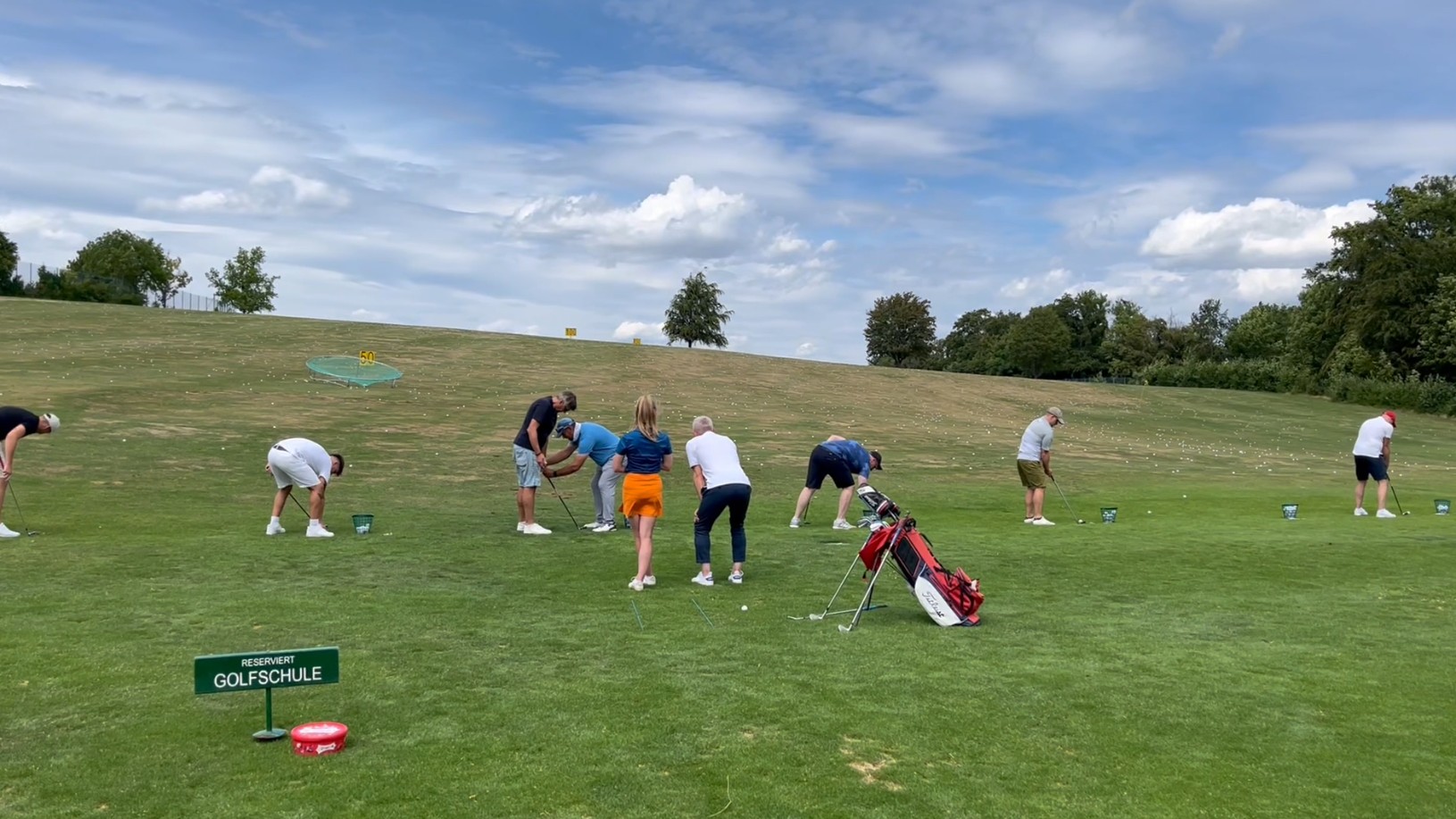 Driving Range — Erste Schläge mit PGA-Pro Jeremy Gilligan